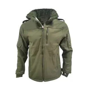 סופטשל צבאי עם פרווה windproof